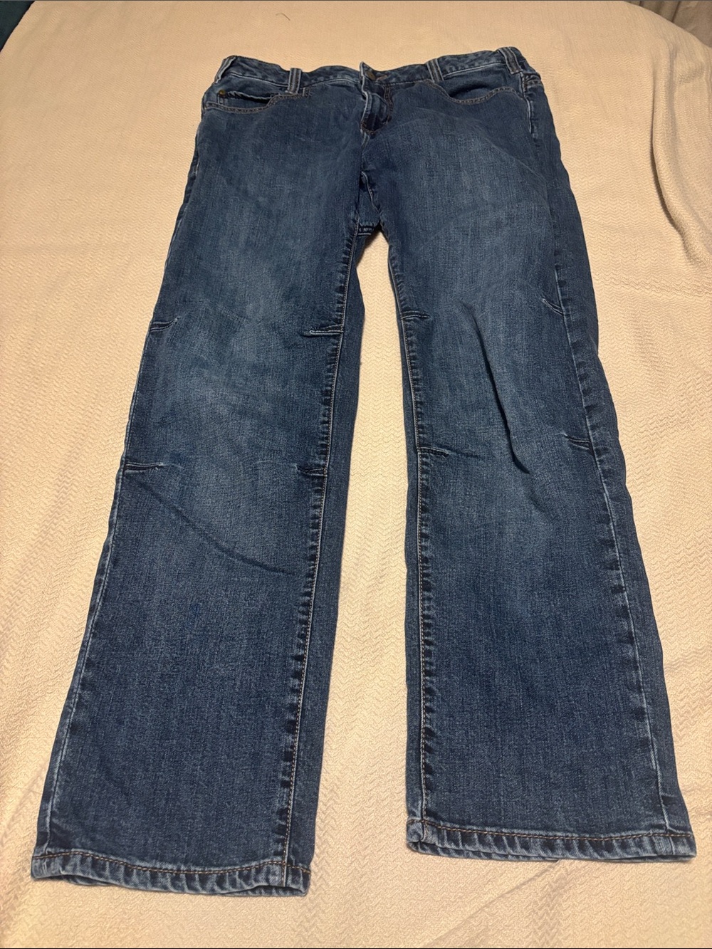 Men's Bootcut Jeans in Dark Blue